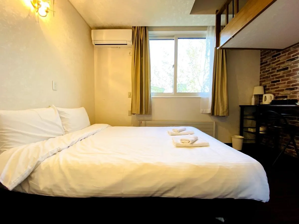 Petit Hotel Melon Furano