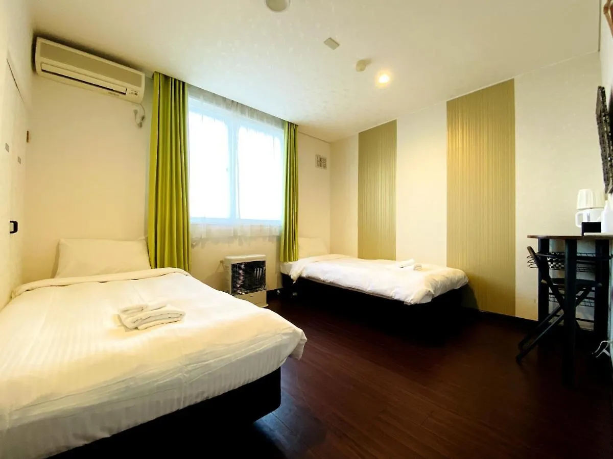 Petit Hotel Melon Nakafurano Hostel