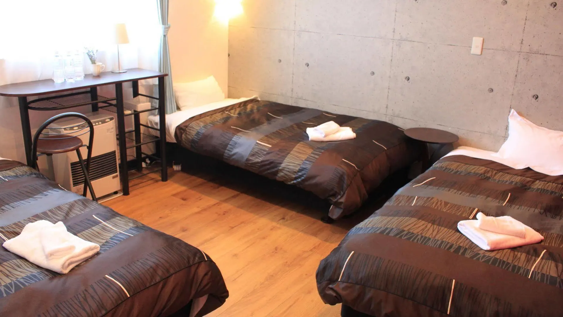 Petit Hotel Melon Nakafurano Hostel