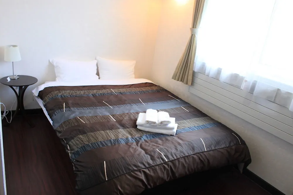 Petit Hotel Melon Nakafurano Vandrerhjem